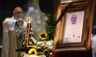 Papa Francisco morreu na última segunda-feira (21) e recebeu milhares de homenagens no mundo. Foto: Fernando Frazão/Agência Brasil