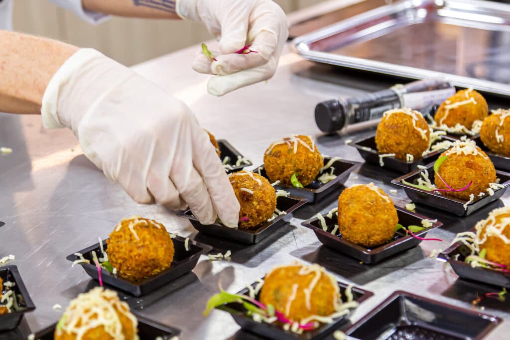 Cursos gratuitos de gastronomia; restaurante; comida