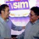 Walter Cavalcante Júnior e Rui Baromeu comemoram o anúncio da TV SIM como nova emissora oficial do Carnaval de Vitória a partir de 2026