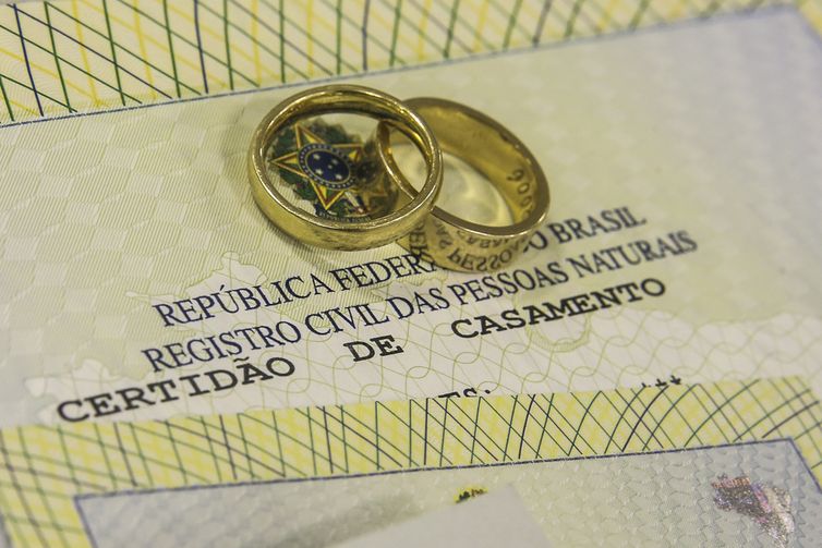 Número de casamentos no Brasil caiu 3% em 2023, na comparação com 2022. Foto: Marcello Casal Jr/Agência Brasil