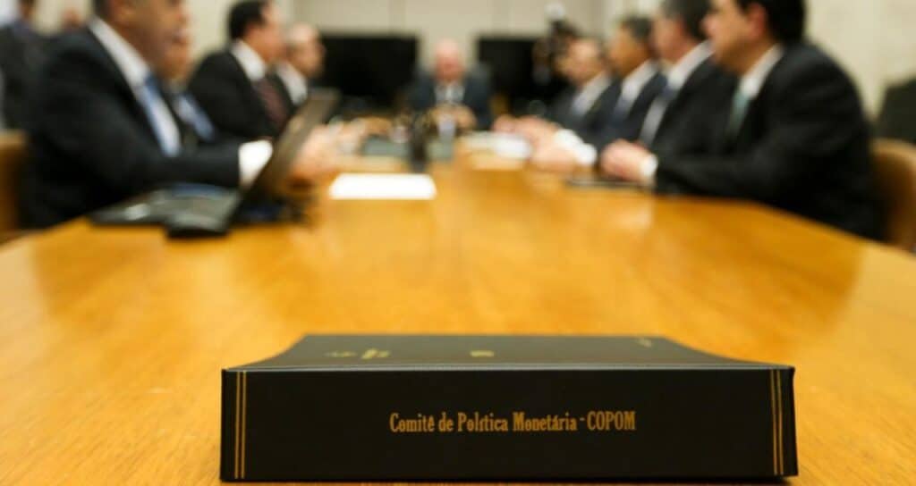 Copom autorizou uma nova alta de 0,5% na taxa Selic. Foto: Agência Brasil