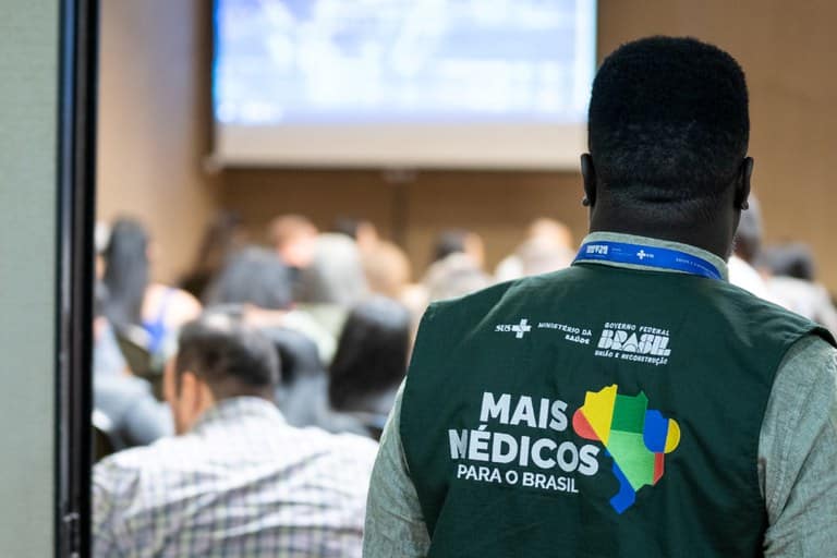 Programa Mais Médicos atualmente conta com 24,9 mil médicos. Foto: Jerônimo Gonzales/MS