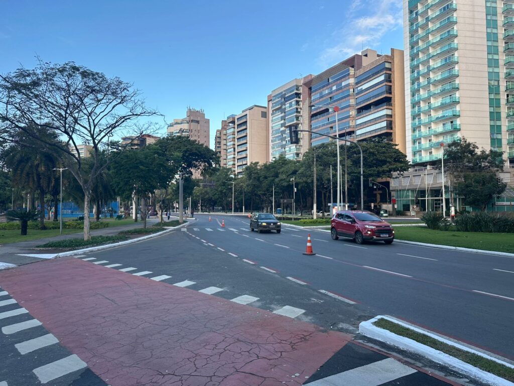 Avenida Saturnino de Brito, em Vitória