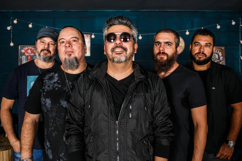Banda 027 promete embalar o público com clássicos do rock nacional e internacional na festa Remember Camburi Club