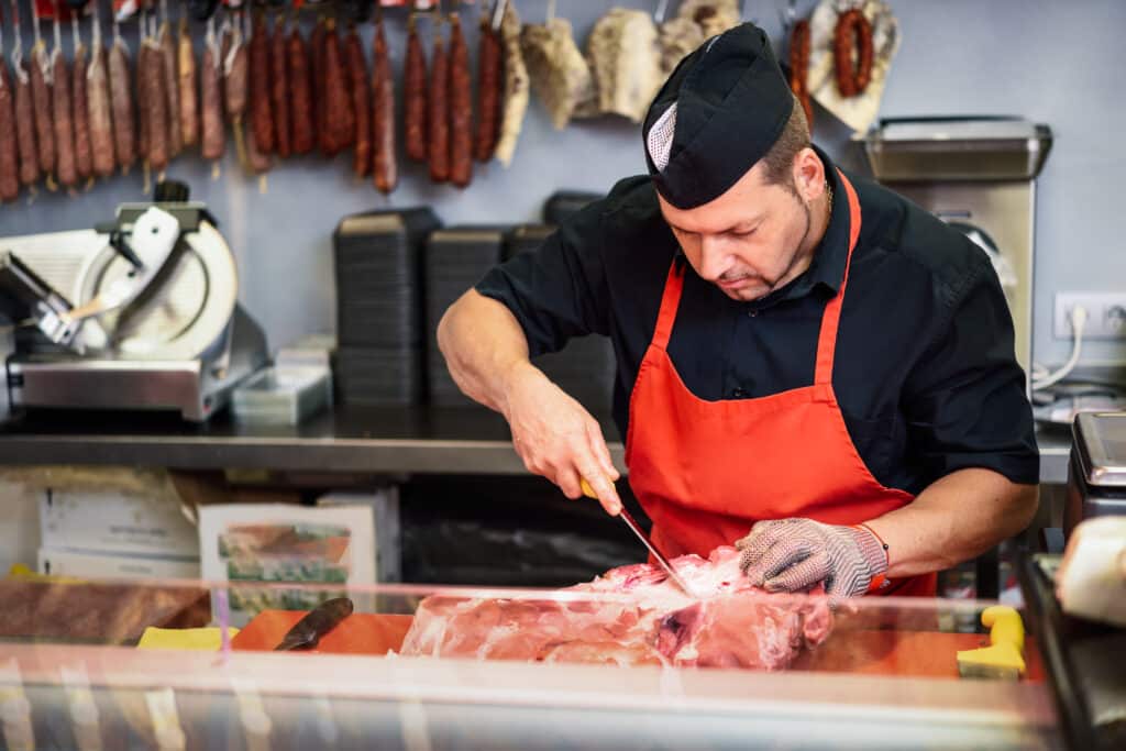 Profissional em atuação no setor de carnes, segmento que será destaque no concurso promovido pela Acaps Trade Show