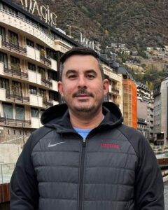 Empresário Wallace Borges Lovato, de 42 anos, foi assassinado a tiros na tarde desta segunda-feira (9), em Vila Velha