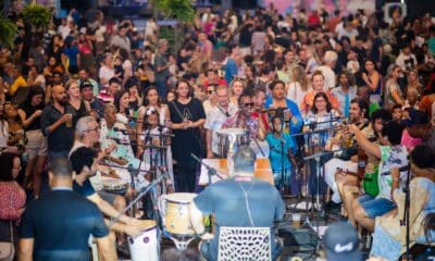 Roda de samba na Feira dos Municípios