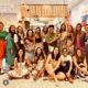 Famílias aproveitam a programação gratuita da Feira Divertida, que reúne cultura, lazer e mães empreendedoras em Santa Lúcia. Foto: Divulgação
