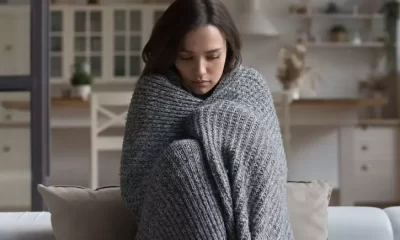 Luz solar, rotina ativa e alimentação balanceada são aliados essenciais da saúde mental no inverno. Foto: Shutterstock