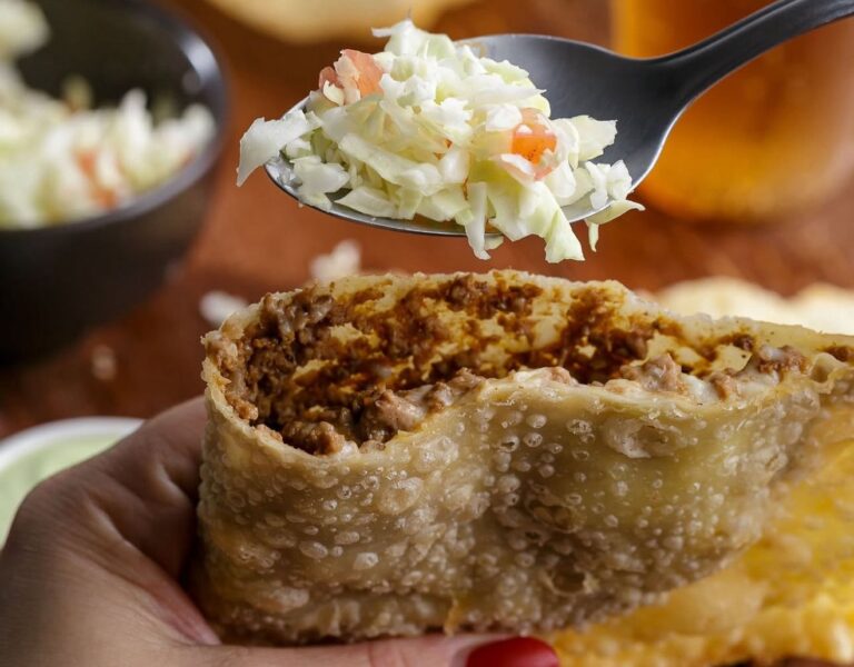 Cinco locais para comer pastel de feira sem ser na feira - ES360