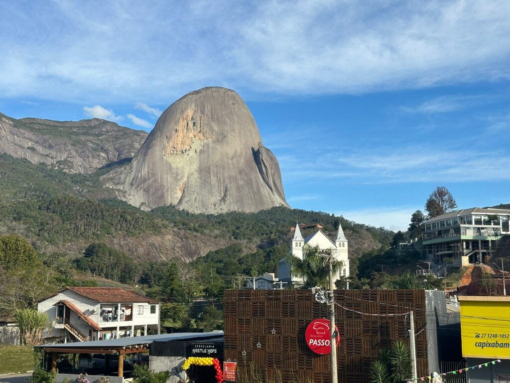 Pedra Azul, em Domingos Martins. Foto: Danielli Saquetto