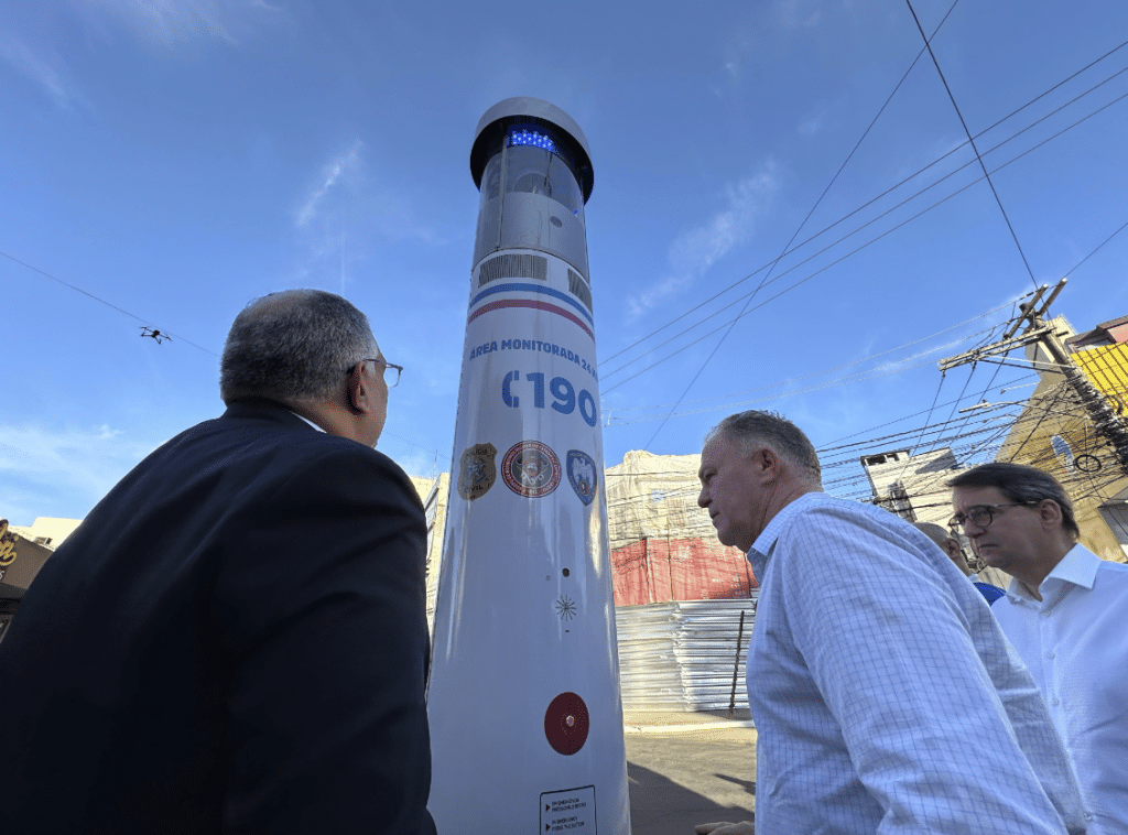 Totens com IA e botão de emergência reforçam segurança no ES