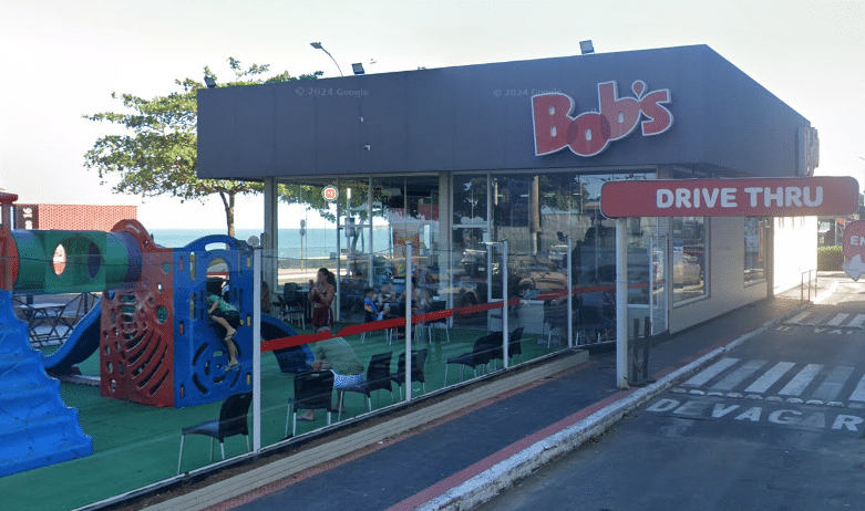Entrevistas em Vila Velha serão feitas no Bob's de Itaparica. Foto: Reprodução/Maps