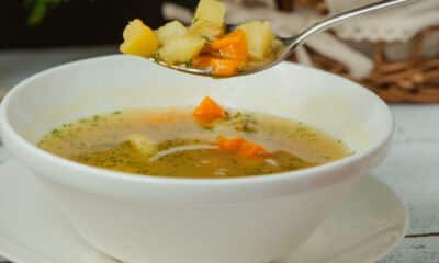 Sopas funcionais fortalecem a imunidade e previnem doenças no inverno. Foto: Freepik