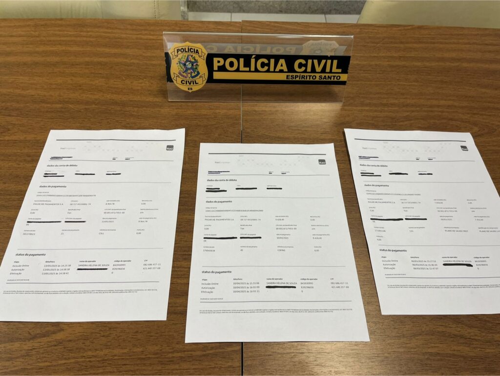 Boletos falsos apreendidos pela Polícia Civil durante a investigação apontam como a ex-funcionária desviava valores da empresa de imóveis