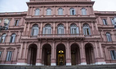 Economia argentina mostra sinais de recuperação após reformas liberais de Milei. Foto: Casa Rosada Presidencia