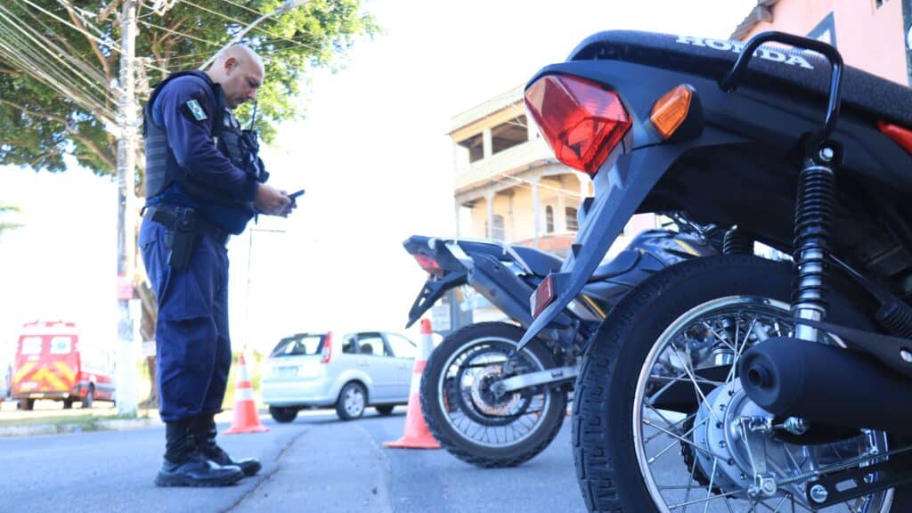 As motos adulteradas estão sendo alvo de fiscalização por parte das prefeituras. Foto: Divulgação (Victor Andrade/prefeitura)