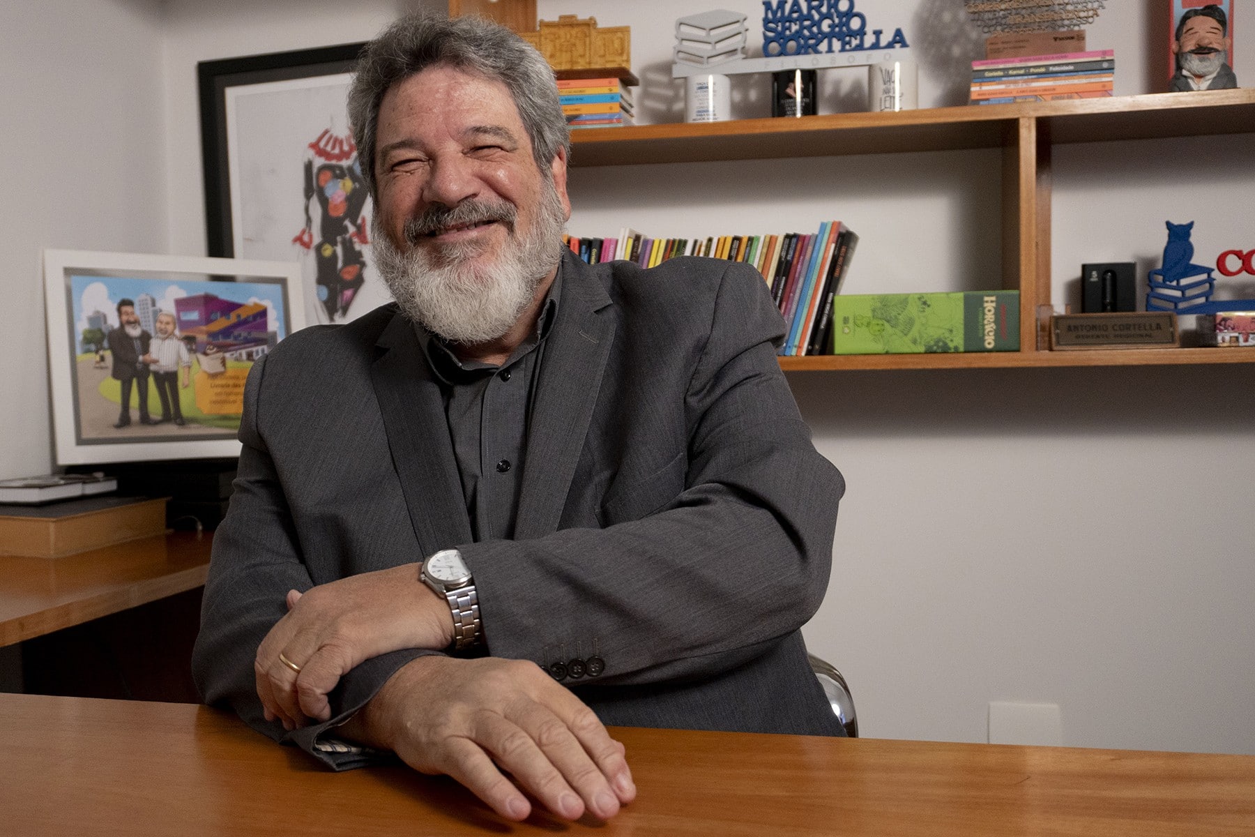 O filósofo e escritor Mario Sergio Cortella em Vitória vai provocar reflexões sobre persistência, propósito e liderança em palestra inédita marcada para o dia 23 de setembro, no Centro de Celebrações, em Jardim Camburi. Foto: Divulgação