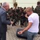 Paulo Hartung dança com Meneguelli, ao som de "Para bailar la bamba"