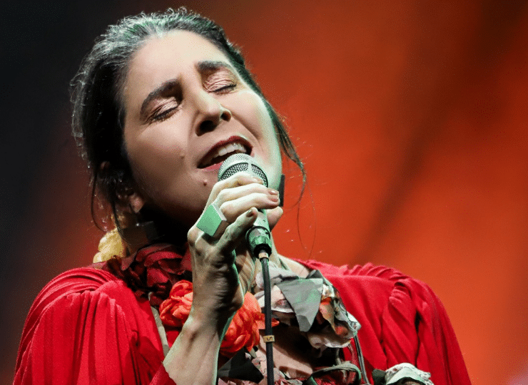 A cantora Mônica Salmaso apresenta no dia 16 de agosto, em Vitória, o show “Minha Casa”, parte da turnê nacional que percorre o Brasil com repertório de grandes nomes da MPB. Foto: Divulgação