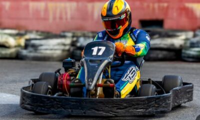 Piloto de kart no Kartódromo de Jardim Camburi, em Vitória