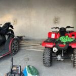 Polícia Civil localizou quadriciclo, motos e reboque durante a operação contra esquema de rifas ilegais em cinco cidades