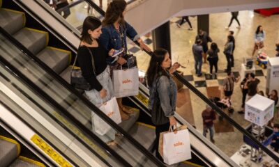 Descontos acontecem no Shopping Praia da Costa. Foto: Divulgação