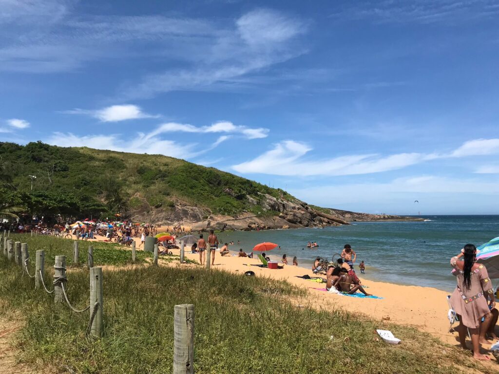 O MPF deu prazo de 90 dias para a prefeitura demolir casas na Barra do Jucu. Foto: Divulgação (Rhuana RIbeiro/MPF)