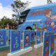 Ônibus temático da Turma da Mônica estaciona na praça da Matriz, na Serra, com atividades interativas e brincadeiras gratuitas para crianças