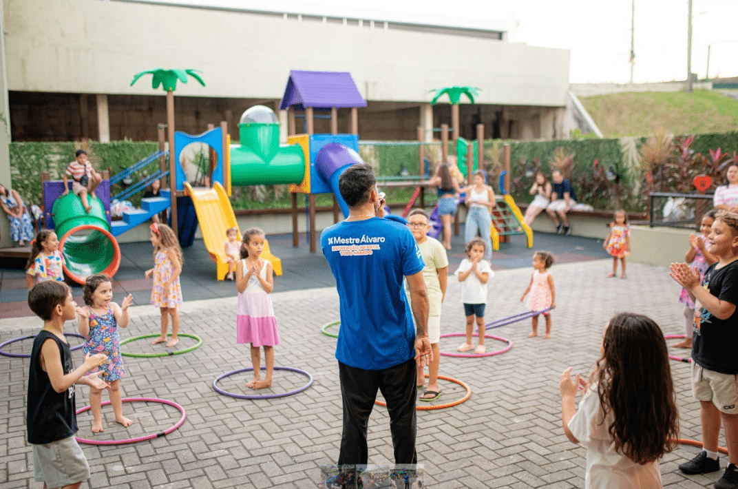 O Shopping Mestre Álvaro aposta em atividades culturais e recreativas para proporcionar diversão e momentos de conexão entre pais e filhos. Foto: Divulgação/ Shopping Mestre Álvaro