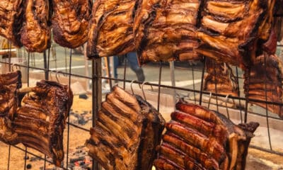 o Festival Na Brasa Music Beer é considerado o maior evento de churrasco do Espírito Santo e acontece no Shopping Vitória. Veja a programação