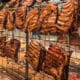 o Festival Na Brasa Music Beer é considerado o maior evento de churrasco do Espírito Santo e acontece no Shopping Vitória. Veja a programação