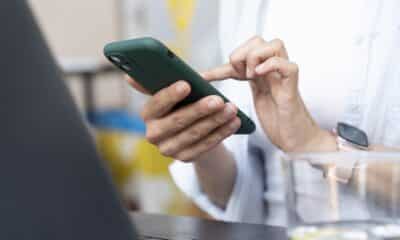 WhatsApp fora do expediente. Foto: Freepik