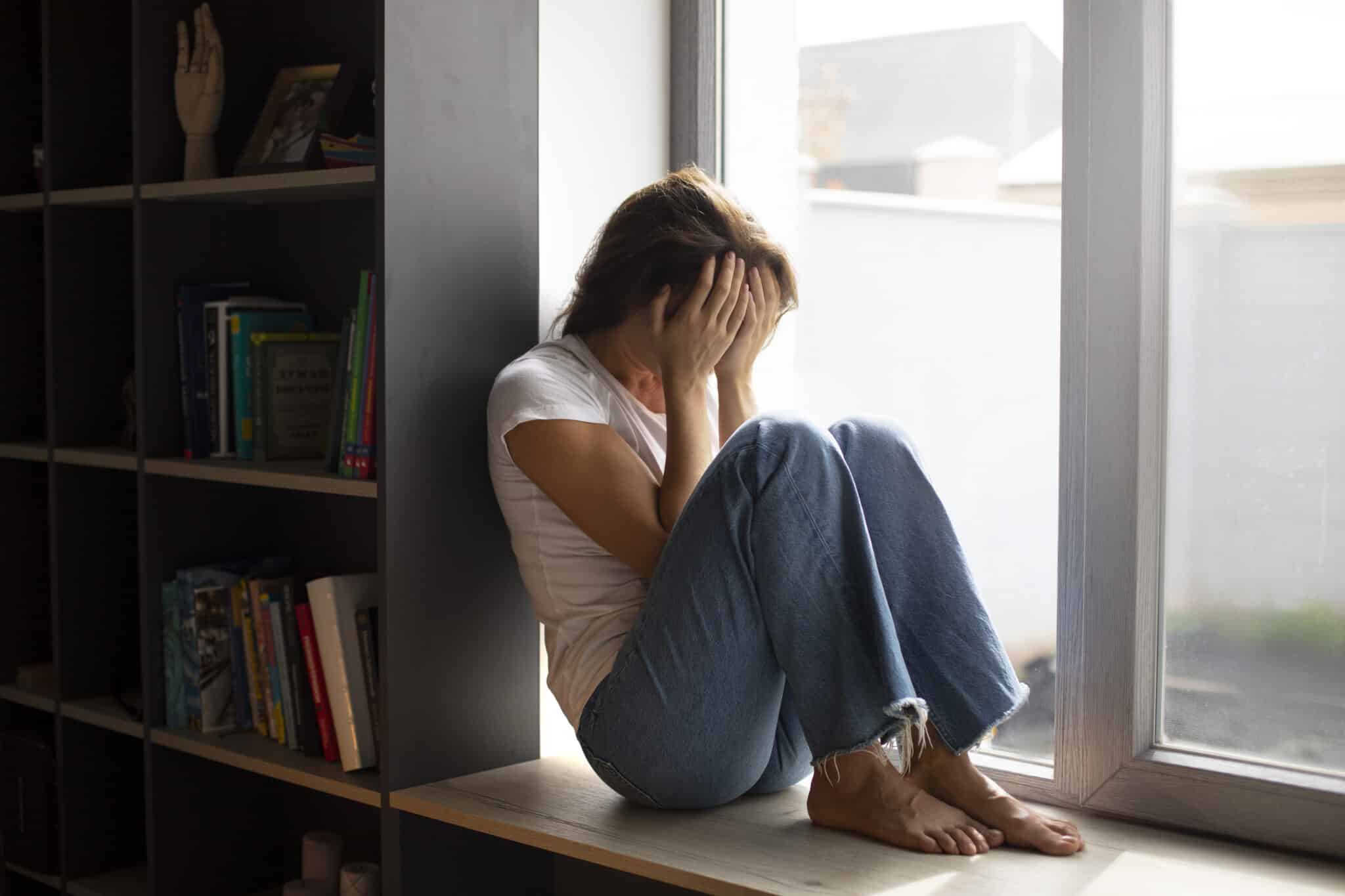 Diferença entre tristeza e depressão. Foto: Freepik