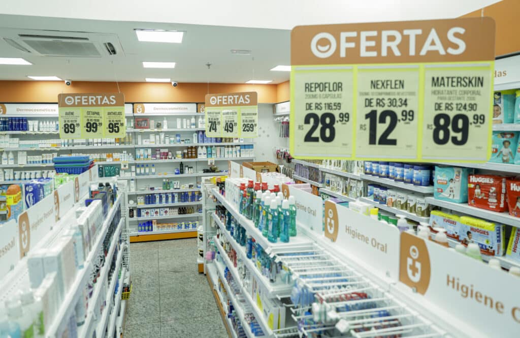 Prática de pedir CPF é muito comum nas farmácias. Foto: Joédson Alves/Agência Brasil