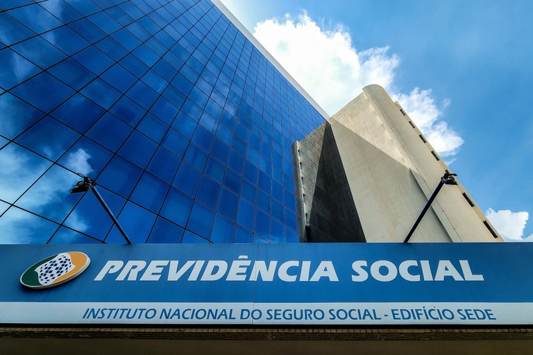 Devolução dos valores descontados do INSS sem autorização já passam de R$ 1,53 bilhão. Foto: Rafa Neddermeyer/Agência Brasil